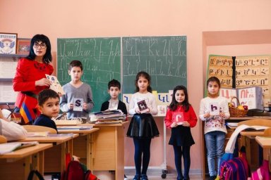 Рада Сапаниди как пример преемственности: хранение языка и традиций в московской армянской общине