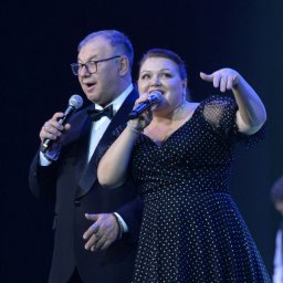 Суховы получили признание за вклад в развитие современной народной музыки