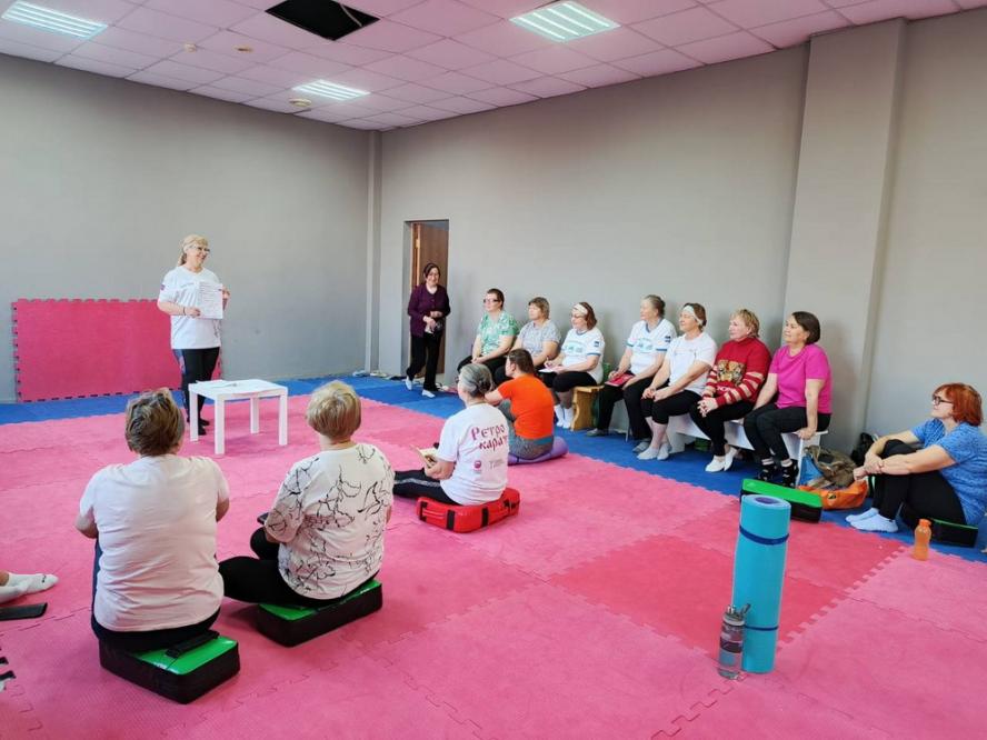 Ретро-каратэ и психологические тренинги для пенсионеров в рамках проекта